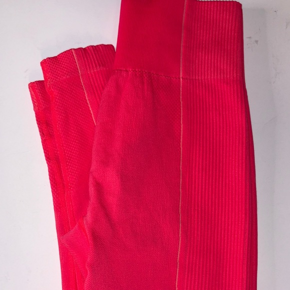 Gymshark Ultra Seamless Leggings | NWOT | Sz S - Picture 9 of 9